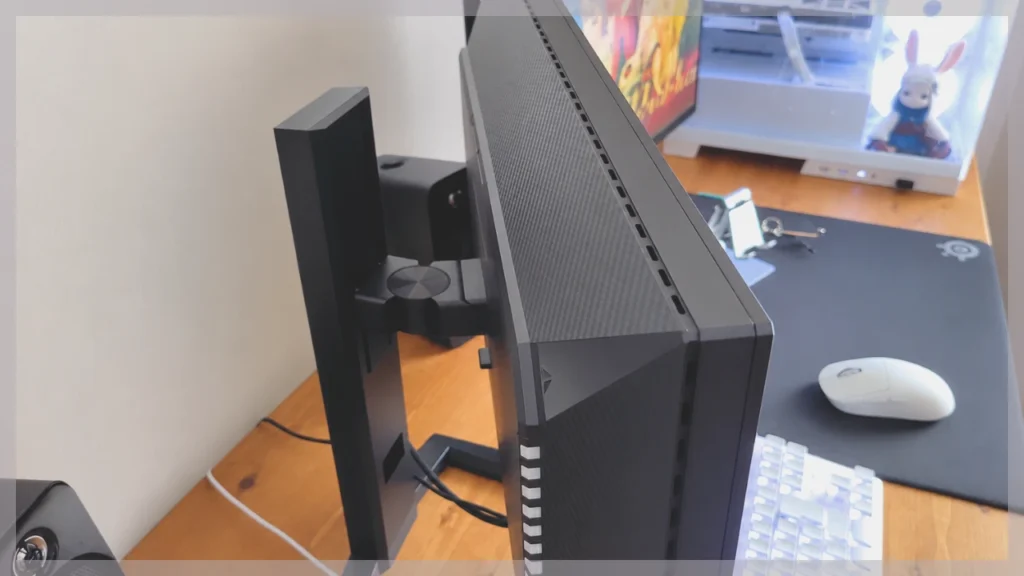TITAN ARMY P245MS+の本体側面と厚み
