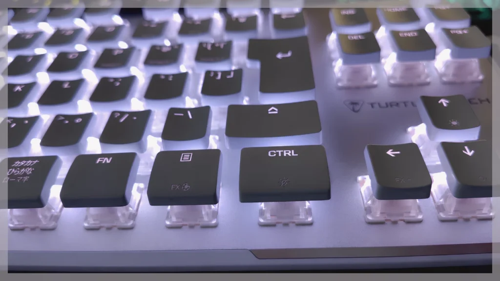 Vulcan II TKL Proのキーの隙間とライティング